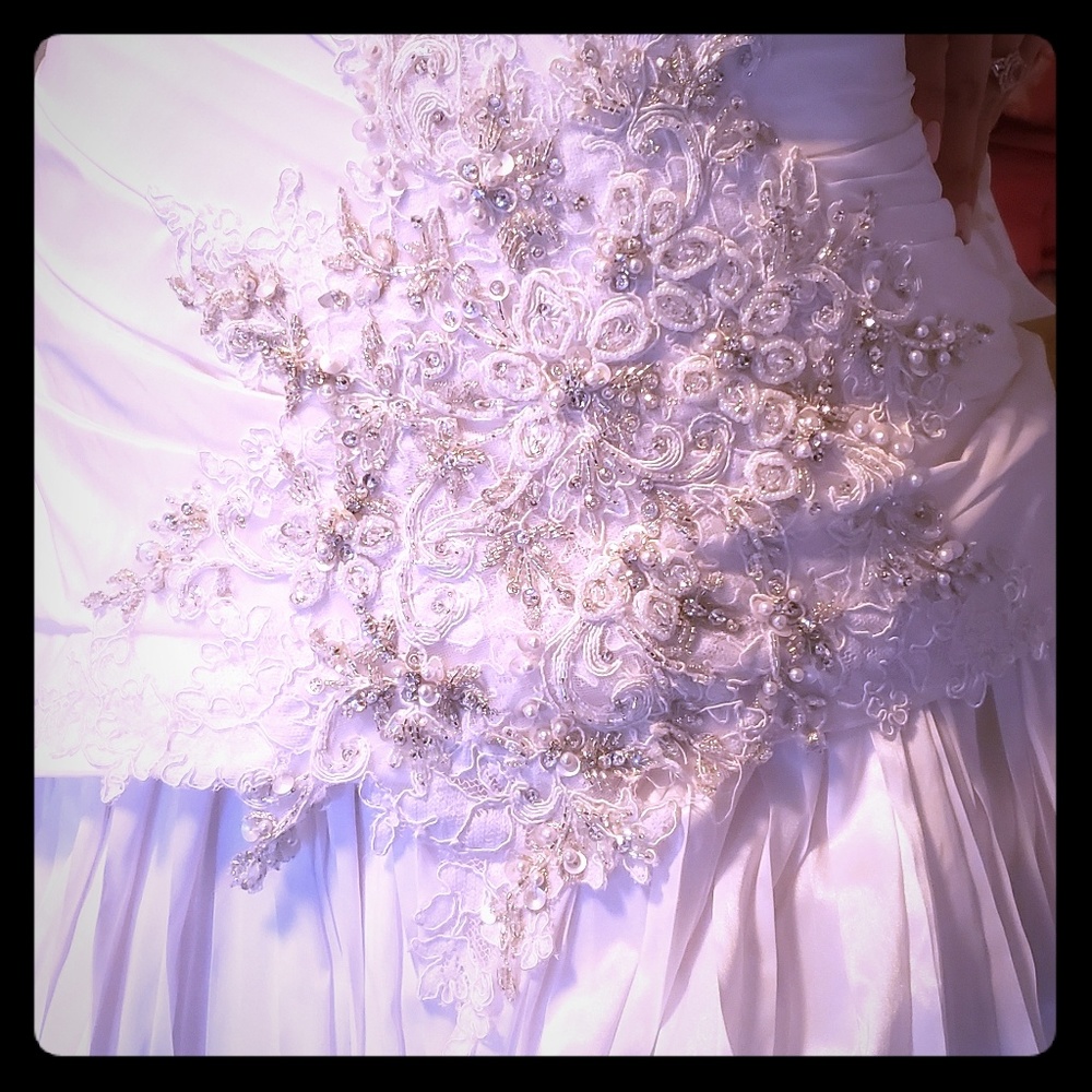 Wedding dress